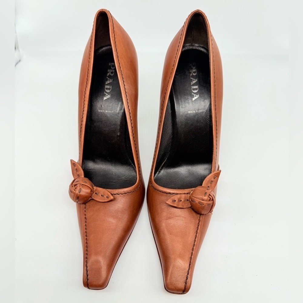 Prada Vintage Brown Leather 3D flower appilique square toe 100mm pumps EU37 - Picture 7 of 9